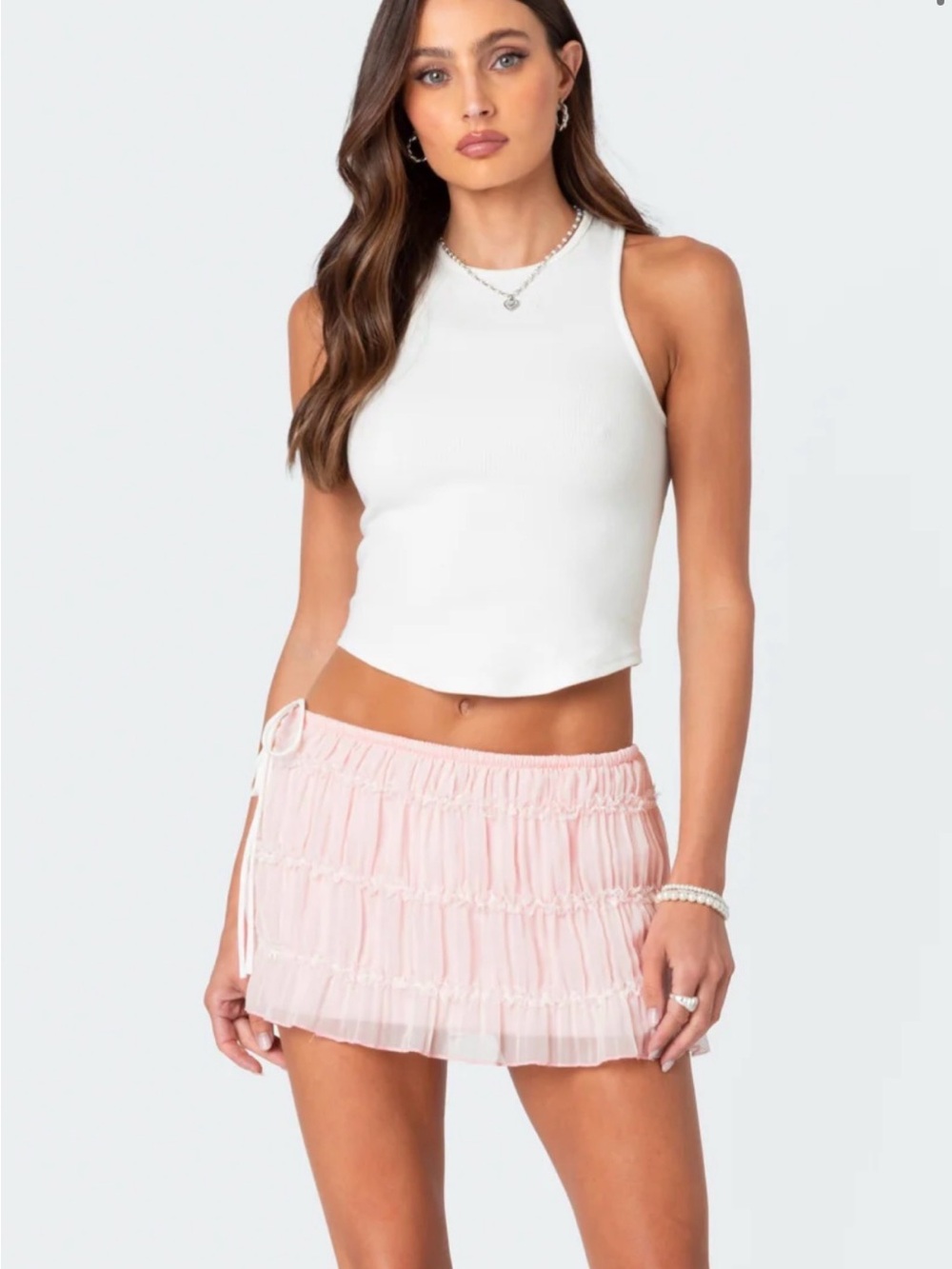 Edikted pink chiffon mini skirt size xs NWT NEW